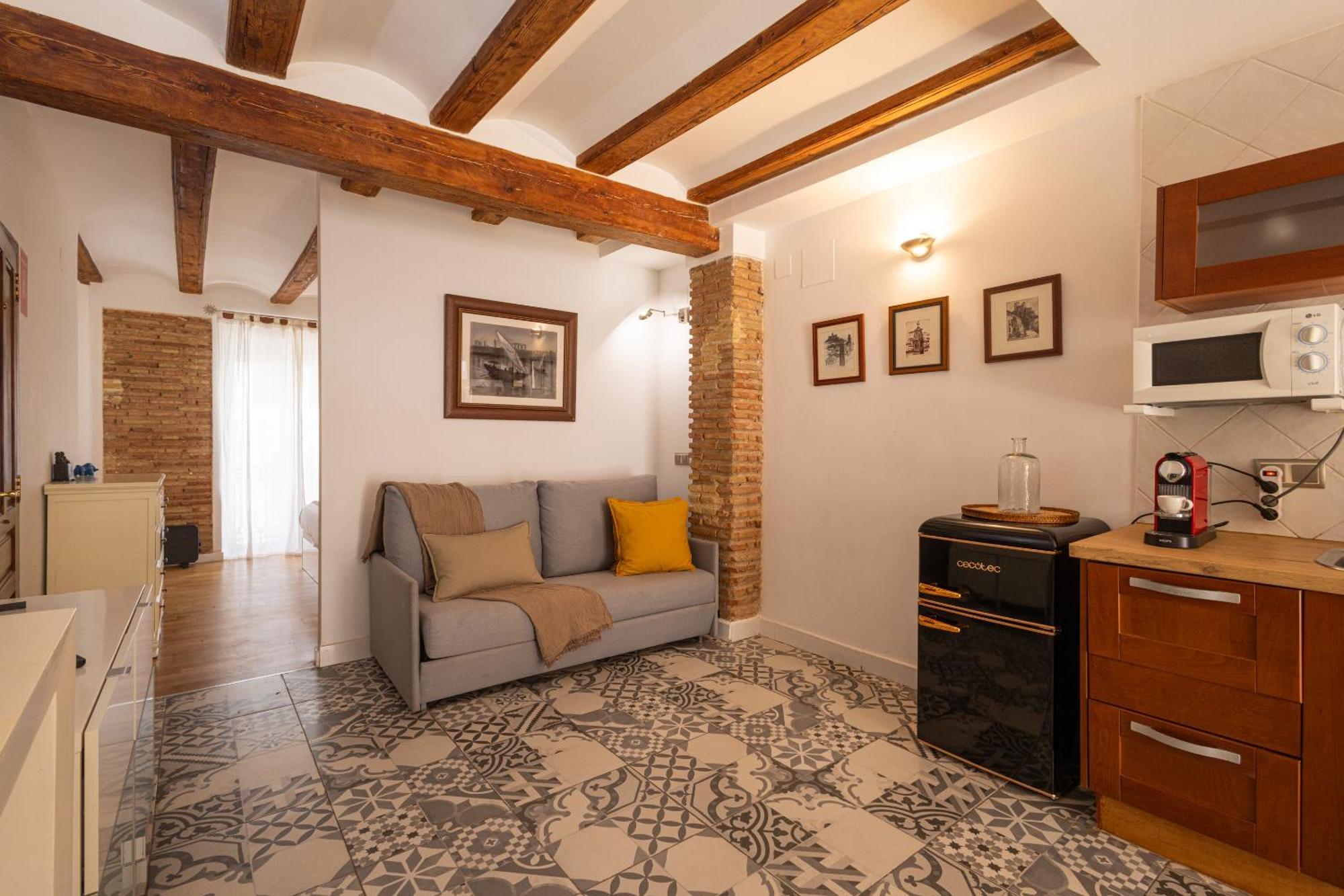 Apartamento Florit Flats - Cozy Wifi Ac Loft In The Heart Of Ruzafa Valencia Exterior foto